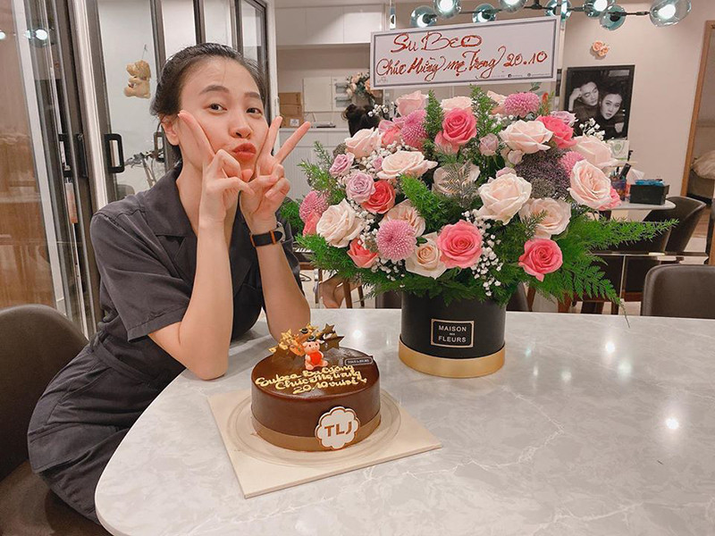 Yêu thương con trai riêng của Cường Đô la hết mực, Đàm Thu Trang nhận được kết quả ngọt ngào.