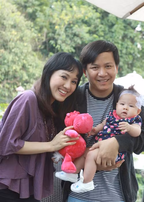 Hoài Anh cảm thấy rất áy náy khi chồng luôn phải theo giờ giấc của vợ. Ảnh: Khám phá