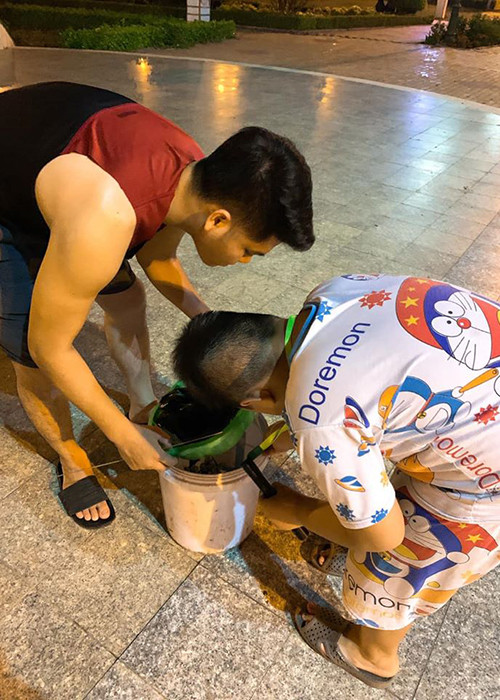 Lê Phương kết hôn với Trung Kiên năm 2017. Không chỉ chiều vợ, Trung Kiên còn yêu thương con riêng của Lê Phương.