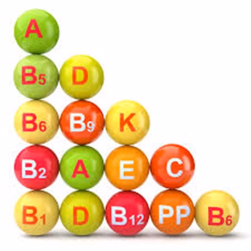 Chứa nhiều vitamin. Trà tỏi có chứa các vitamin A, B1, B2 và C cũng như một số chất chống oxy hóa tuyệt vời có thể cải thiện thị lực và làn da, giúp ngăn ngừa lão hóa sớm.