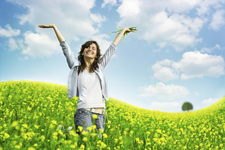 Lạc quan, yêu đời. Việc thay đổi thời tiết có thể ảnh hưởng đến tâm trạng của bạn. Nếu không giữ một tâm trạng vui vẻ thì bạn có thể sẽ bị mất ngủ và đau đầu. Thế nên hãy thư giãn bằng việc nghe nhạc, đọc sách và ngủ đủ giấc để tăng thêm năng lượng cho bạn.