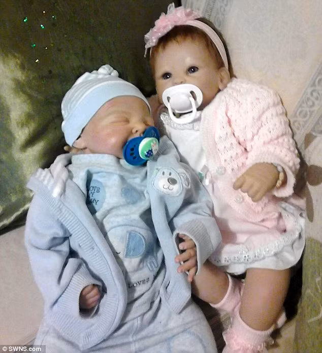 Cô Emma cho biết, “Mọi người có thể thấy tôi điên khùng, nhưng tôi luôn khao khát được làm mẹ và cho đến nay sự nỗ lực của tôi đã kết thúc trong thất vọng khi mình không thể có con tự nhiên”.