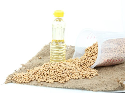 Dầu đậu nành. Loại dầu này phải chịu một quá trình hydro hóa để bảo vệ tuổi thọ và ổn định hương vị, do vậy mà nó biến thành không lành mạnh để nấu ăn. Tuy nhiên, bạn có thể chọn loại dầu đậu nành hữu cơ sẽ tốt hơn cho sức khỏe.