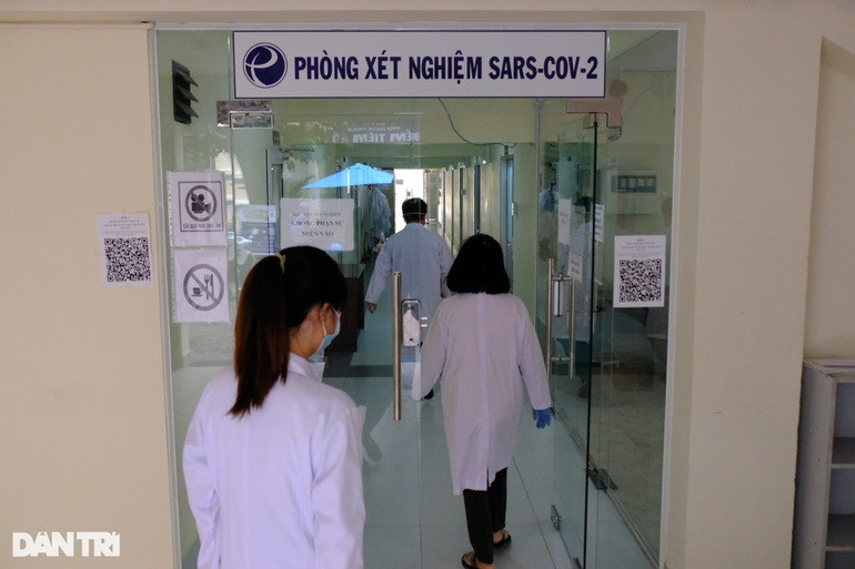 Cum mua cung COVID-19 co gay “dich chong dich” o Viet Nam?