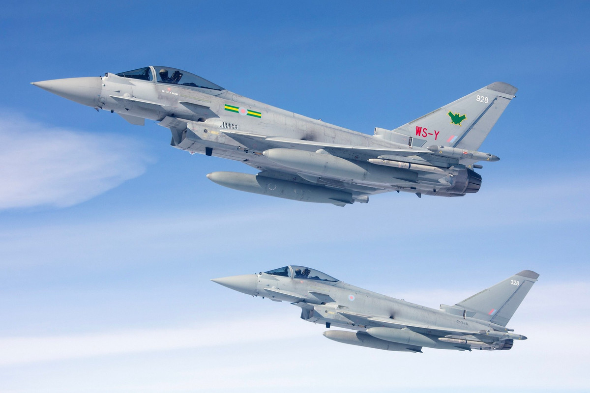 Trước đó, Thủ tướng Anh Keir Starmer đã tuyên bố rằng London "sẵn sàng và mong muốn" triển khai lực lượng gìn giữ hòa bình tại Ukraine như một phần của thỏa thuận an ninh sau một thỏa thuận ngừng bắn với Nga. Một nguồn tin chính phủ cấp cao nói với Times rằng sáng kiến tuần tra trên không liên quan đến máy bay quân sự Anh và các hệ thống phòng không bảo vệ chúng cần đến vài đơn vị bộ binh của London bên trong lãnh thổ Ukraine.