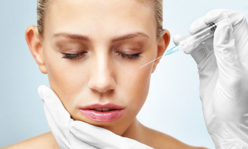 6. Hốc mắt lõm sâu: Phần hốc mắt chủ quan về âm đức và tử tức (con cháu). Người có hốc mắt lõm rất sâu thường có tâm địa độc ác, “miệng nam mô, bụng một bồ dao găm”.