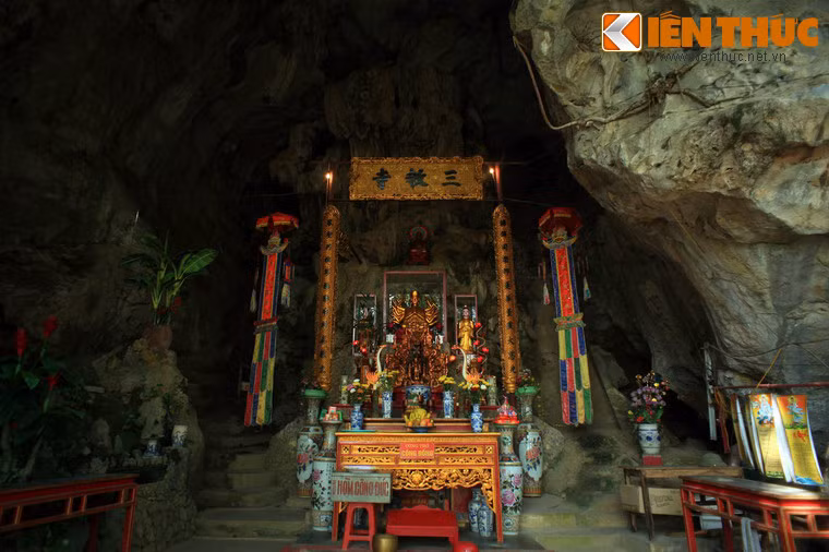 Địa danh này cũng được nhắc đến trong câu ca dao bất hủ về xứ Lạng: “Đồng Đăng có phố Kỳ Lừa/ Có nàng Tô Thị có chùa Tam Thanh”…