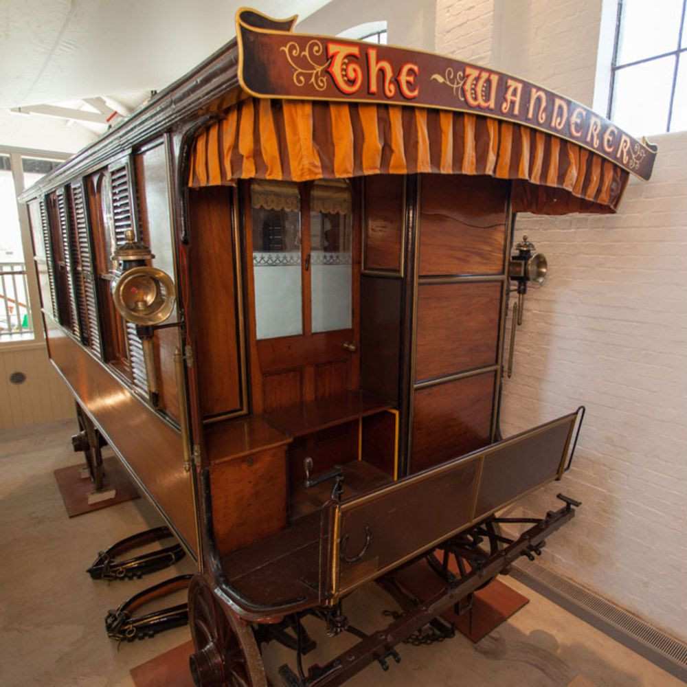 Ngày nay, chiếc xe được trưng bày ở Câu lạc bộ Caravan tại Broadway trong tình trạng còn rất tốt.