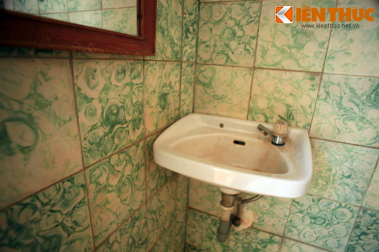 Mãi đến ngày 20/9/1940 ông mới nhập trại phong Quy Hòa khi bệnh quá nặng, mang số bệnh nhân 1.134.