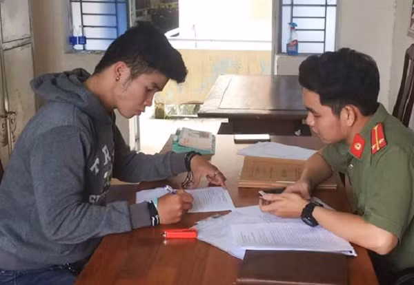 Sua ket qua benh thanh duong tinh virus corona de cau like, 9X soc khi bi phat