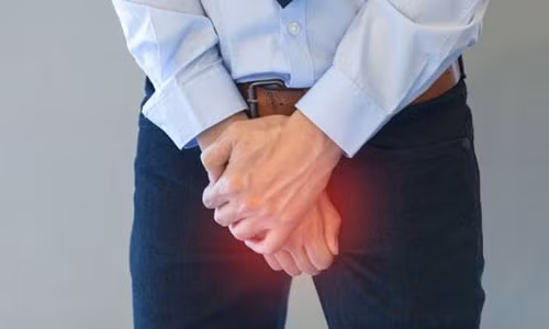 Nam thanh niên ở Phú Thọ bất ngờ "gãy súng" sau khi ngủ dậy .