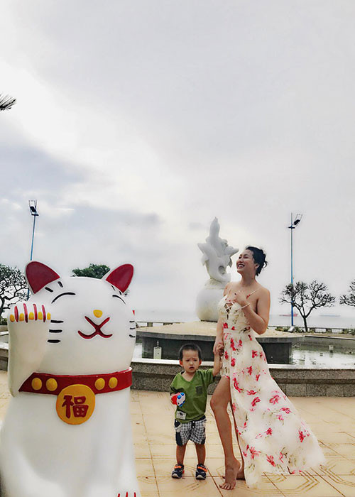 Phi Thanh Vân cảm thấy hạnh phúc với công việc kinh doanh.