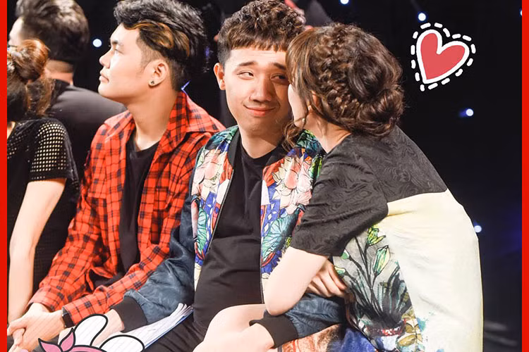 Hari Won và Trấn Thành dính như sam trong chương trình.