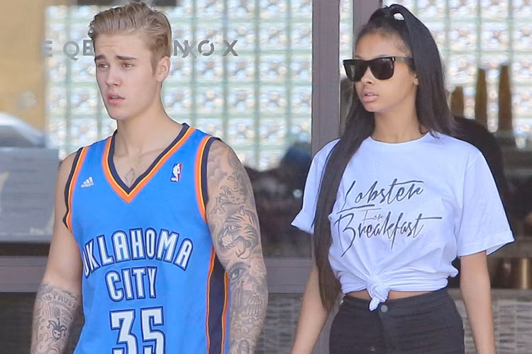 Justin cũng từng được cho là có mối quan hệ trên mức tình bạn với nữ người mẫu Jayde Pierce vào năm 2015.