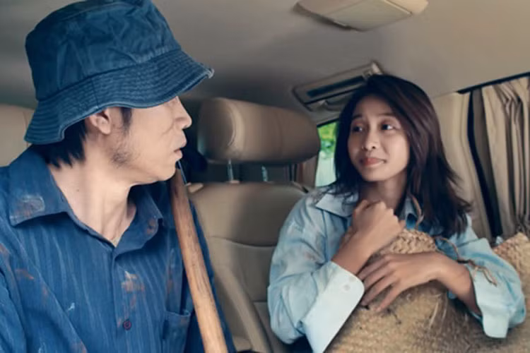 Khả Ngân không thoát khỏi mác bình hoa di động sau khi tham gia diễn xuất trong phim “Cao thủ ẩn danh”, “Nhà có năm nàng tiên”, “Yêu em từ khi nào”...Ảnh: 123phim