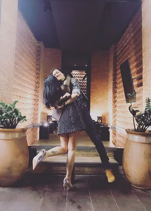 Lý Phương Châu khoe khoảnh khắc tình cảm bên Hiền Sến.