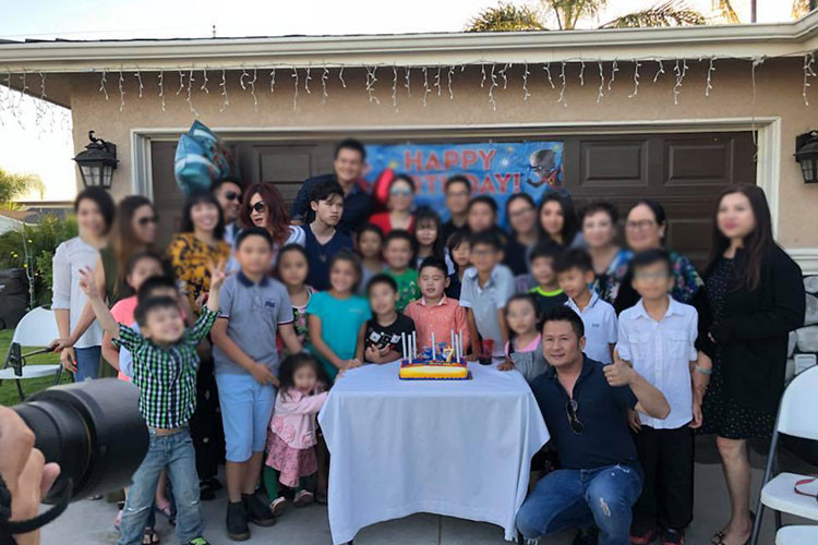 Bằng Kiều hội ngộ vợ cũ tại tiệc sinh nhật của con trai út.