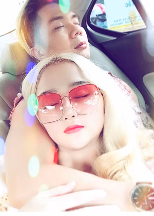 Khánh Đơn mong muốn mọi người đừng nhắc đến quá khứ của anh bởi câu chuyện đời tư của anh vô tình làm tổn thương người đến sau.