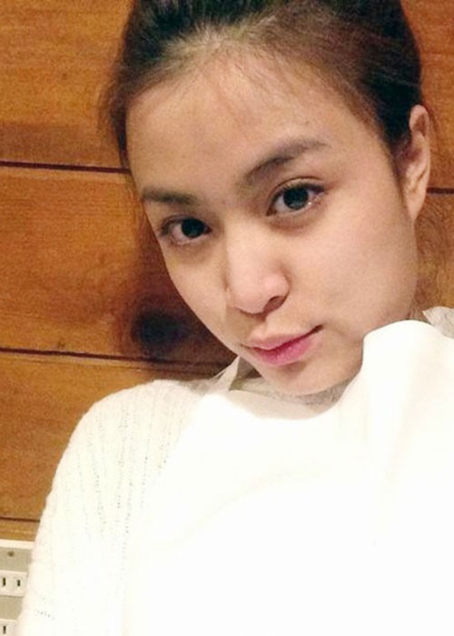 Hoàng Thùy Linh được biết đến là một trong số ít người đẹp nói không với phẫu thuật thẩm mỹ.