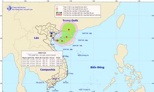 Vị trí tâm áp thấp nhiệt đới gần bờ chỉ cách bờ biển các tỉnh Nam Định đến Thanh Hóa khoảng 140km (Ảnh: Nchmf)