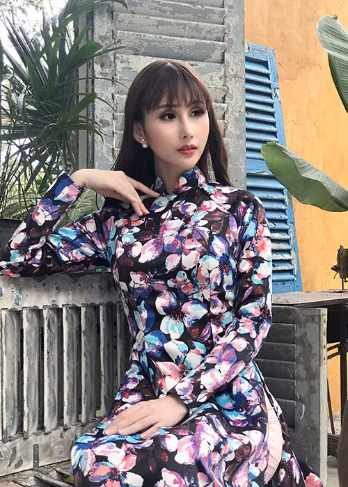 Chiến thắng tại đấu trường nhan sắc quốc tế, Chi Nguyễn bày tỏ: “Em mừng rớt nước mắt... Cuối cùng mọi công sức đã được đền đáp”.