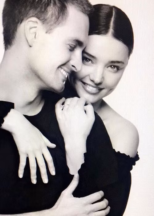 Kết hôn, ông xã của Miranda luôn chăm lo gia đình. Anh thường đi làm rồi về nhà. Ảnh: Instagram