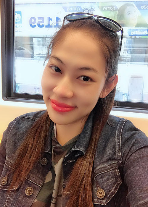 Đặng Thu Thảo khá kín tiếng nên ít ai biết đến chị gái của cô là Thùy Trang.