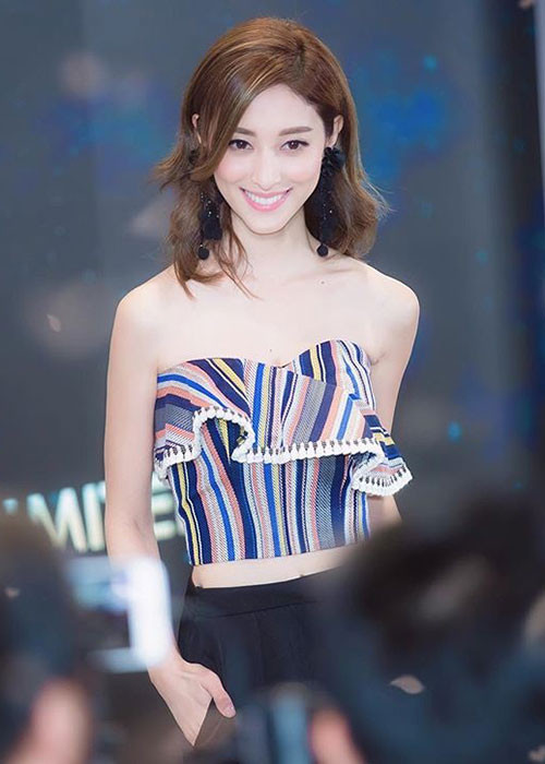 Sự chênh lệch tuổi tác và quá khứ phong lưu của Trịnh Gia Dĩnh khiến bố mẹ Trần Khải Lâm không hài lòng.