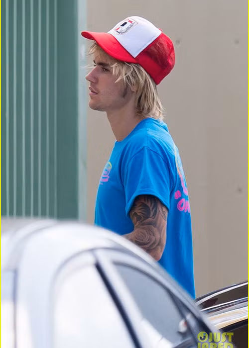 Justin cầu hôn Hailey chỉ sau 1 tháng tái hợp. Ảnh: Justjared
