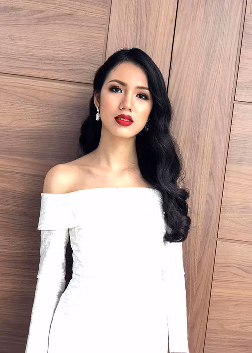 Đăng ký tham gia cuộc thi Hoa hậu Việt Nam 2018, Tuyết Trang đặt mục tiêu sẽ lọt chung kết. Ảnh: FBNV