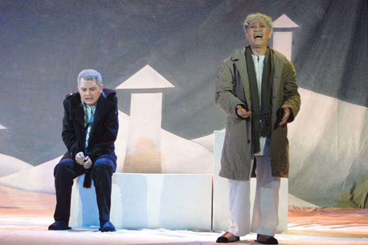 Đến nay, sức sống của vở kịch "Dạ cổ hoài lang" vẫn còn nguyên vẹn với hơn 1000 suất diễn tại các sân khấu trong và người nước. Ảnh: Doanhnhansaigon