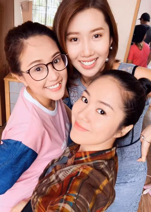 Vai diễn của Lê Phương, Thúy Ngân và Phương Hằng là ba chị em ruột Minh, Hân và Hương.