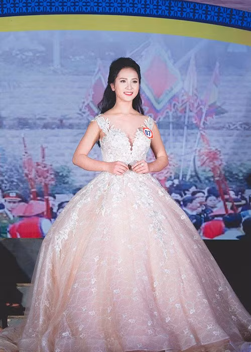 10X ước mơ trở thành nữ chiến sĩ công an nhân dân.