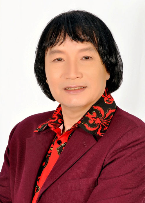 Năm 14 tuổi, nghệ sĩ Minh Vương đoạt giải Khôi Nguyên vọng cổ. Đầu những năm 1970, ông là nghệ sĩ cải lương nổi tiếng. Ảnh: Zing