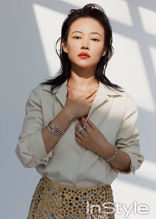 Đàm Trác sinh năm 1983, sở hữu nhan sắc xinh đẹp, thần thái sang chảnh. Ảnh: Weibo