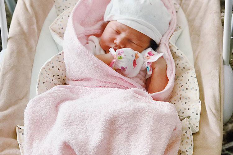 Bé Myla có tên thân mật là Little Beat (tam dịch là Nhịp đập bé nhỏ).