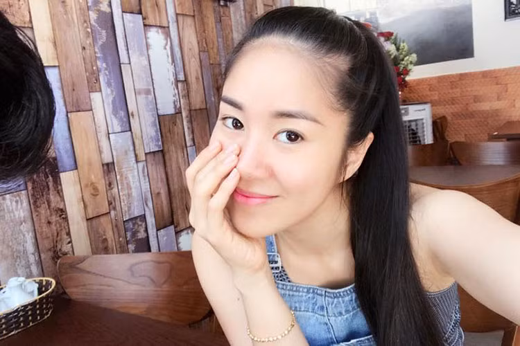 Hương của "Gạo nếp gạo tẻ" thường xuyên khoe mặt mộc với làn da mịn màng, khỏe khoắn.