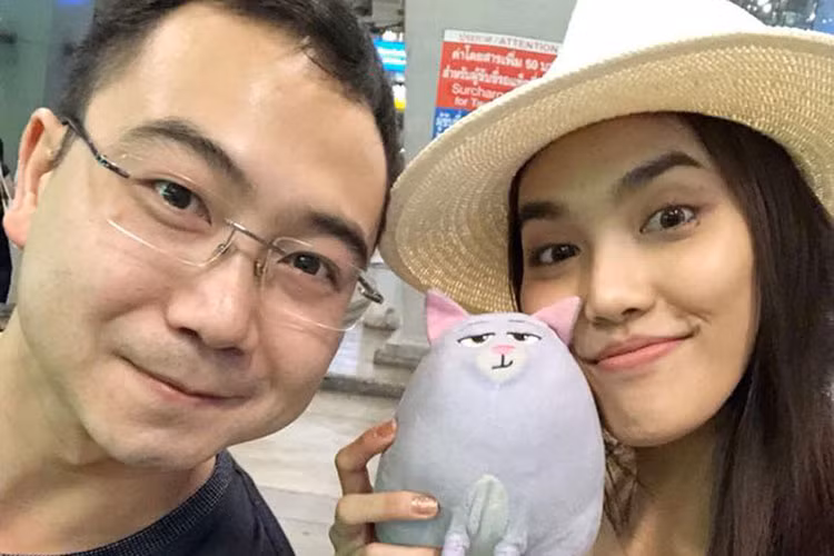 Cuối tháng 6/2018, Lan Khuê được doanh nhân Tuấn John cầu hôn. Cặp đôi đã lên kế hoạch làm đám cưới vào tháng 10/2018.