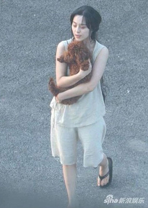 Co tai san nghin ty, Pham Bang Bang van gian di o doi thuong