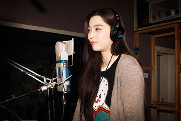 Phạm Băng Băng chuộng đồ bình dân, thậm chí mặc lại những trang phục cũ.