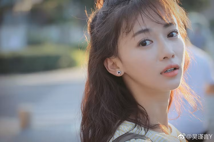 Trước "Diên Hi Công Lược", Cẩn Ngôn là cái tên không mấy tên tuổi. Ảnh: Weibo