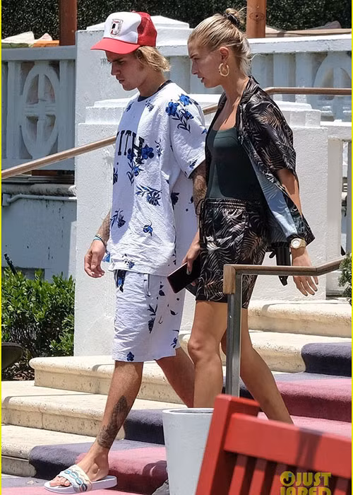 Trước khi tái hợp, Hailey và Justin từng hẹn hò từ năm 2015 đến năm 2016. Ảnh: Justjared