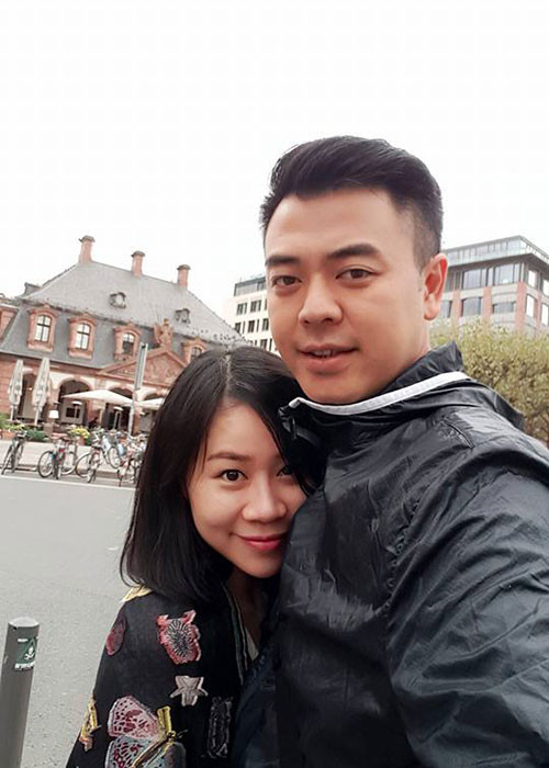 6 năm sau đám cưới, tình cảm của vợ chồng Tuấn Tú vẫn mặn nồng như hồi mới yêu.