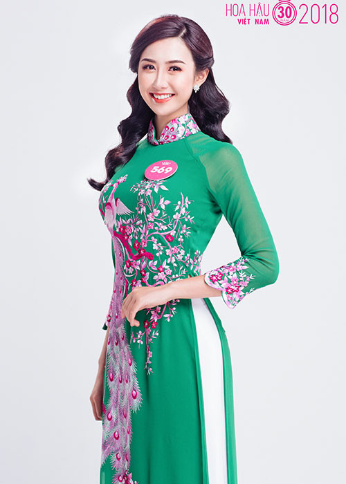 Ngoài chiều cao ấn tượng, Ngọc Linh còn sở hữu gương mặt xinh đẹp với nụ cười rạng rỡ, đôi mắt biết nói. Ảnh: BTC