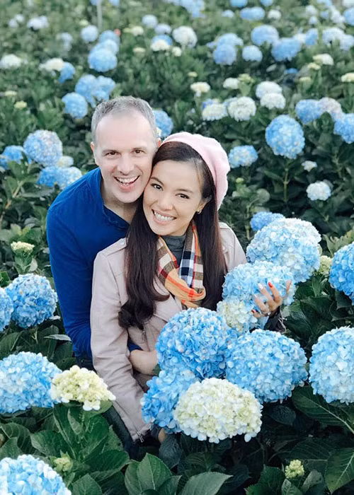 Mới đây, Lý Thanh Thảo cùng ông xã Christiaan Romme sang Hà Lan đăng ký kết hôn.