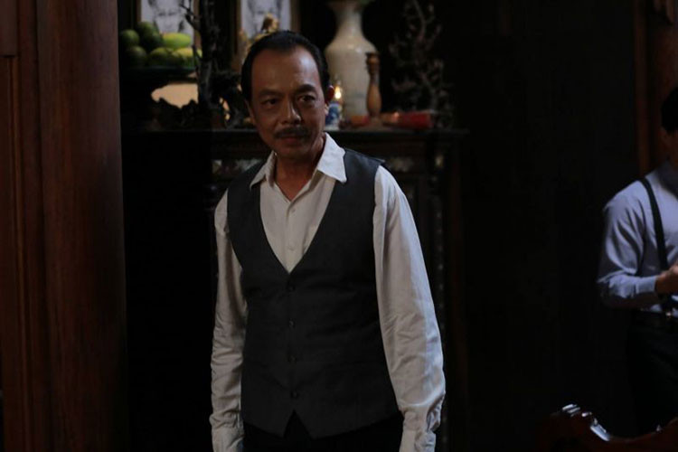 Năm 2017, "Dạ cổ hoài lang" được chuyển thể thành phim điện ảnh cùng tên. Là cha đẻ của kịch bản, Thanh Hoàng còn đóng một vai nhỏ. Ảnh: NSXCC