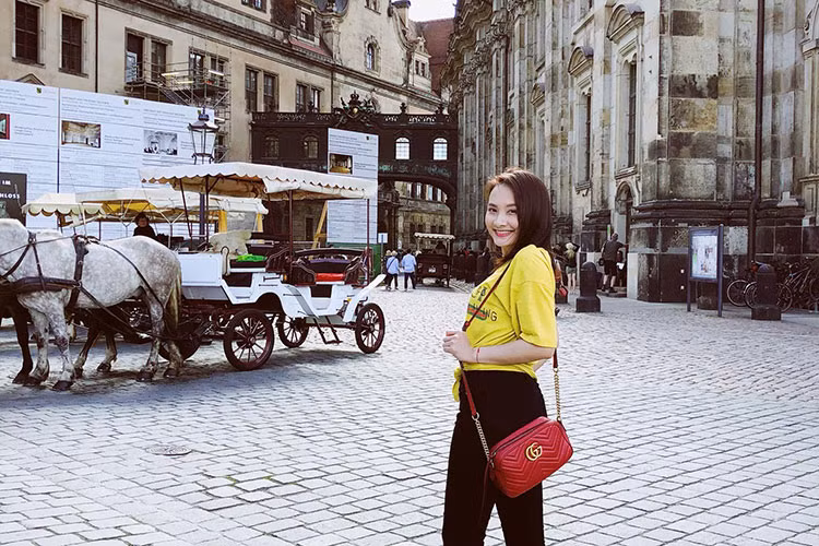 Bảo Thanh đi mua sắm ở Frankfurt là một trong những tin tức sao Việt trong ngày 3/7.