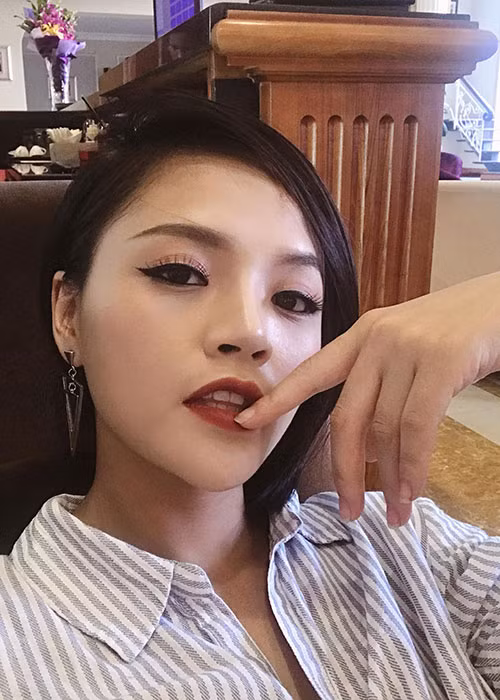 Thu Quỳnh than thở một tuần cô bốn lần bị hack trang cá nhân.