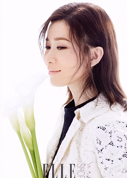 Trước khi đóng phim, Xa Thi Mạn từng đoạt danh hiệu á hậu cuộc thi Hoa hậu Hong Kong năm 1997. Ảnh: Weibo