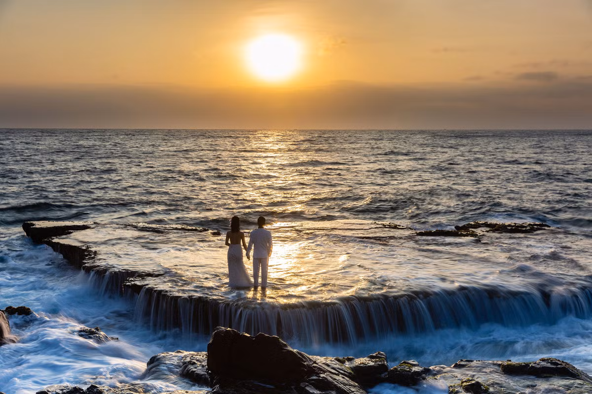 Nằm trong khuôn viên Vườn quốc gia Núi Chúa, xã Vĩnh Hải, huyện Ninh Hải, Hang Rái sở hữu vẻ đẹp độc đáo hiếm nơi nào có được. Ảnh MIA